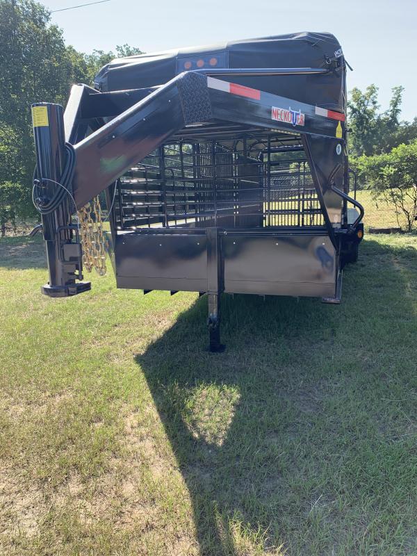 2020 Neckover Trailers 24x6'8" Livestock Trailer 2020 Neckover Trailers 24x6'8" Livestock Trailer