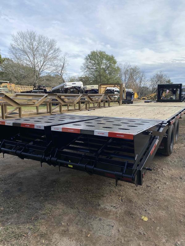2023 Neckover Trailers 27+5 Dual Wheel Dovetail Equipment Trailer