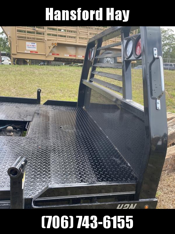2022 C5 Manufacturing 42N Chisholm Trail Hay Bed Truck Bed 2022 C5 Manufacturing 42N Chisholm Trail Hay Bed Truck Bed