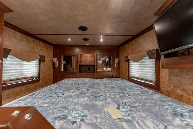 used Horse Trailers Exiss Trailers  for sale, in North Jackson, OH Thumbnail 14