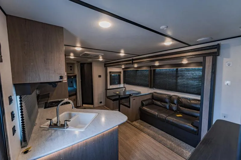 used Travel Trailers Keystone RV  for sale, in North Jackson, OH Thumbnail 15