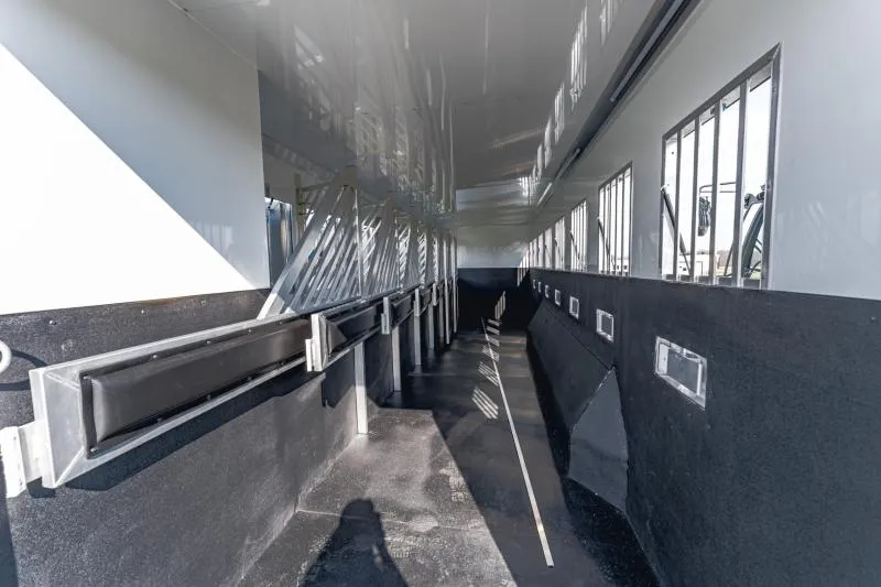 new Horse Trailers Bloomer  for sale, in North Jackson, OH Thumbnail 18