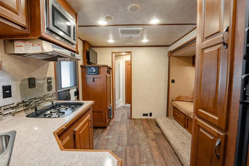 used Horse Trailers Bison Trailers  for sale, in North Jackson, OH Thumbnail 25