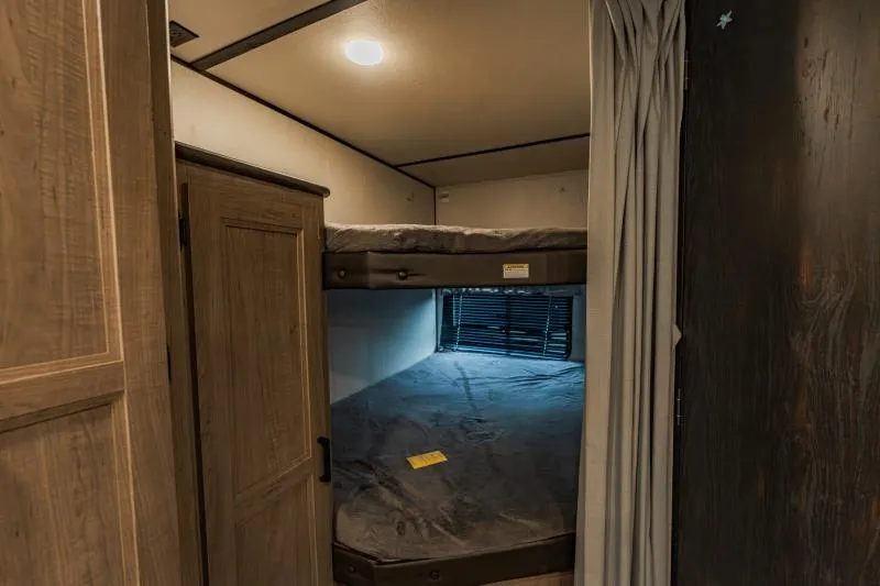 used Travel Trailers Keystone RV  for sale, in North Jackson, OH Thumbnail 20