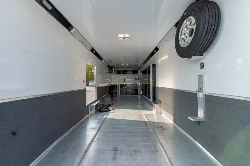 used Toy Haulers Shadow Trailers  for sale, in North Jackson, OH Thumbnail 27