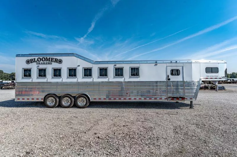 new Horse Trailers Bloomer  for sale, in North Jackson, OH Thumbnail 5