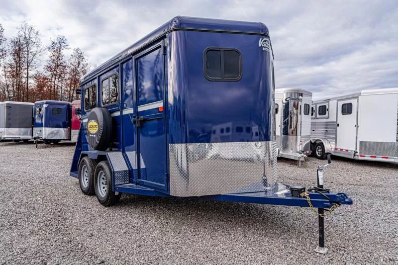 2026 Valley Trailers 2820 Horse Trailer