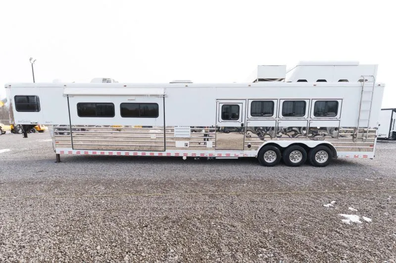 used Horse Trailers Sundowner Trailers  for sale, in North Jackson, OH Thumbnail 10