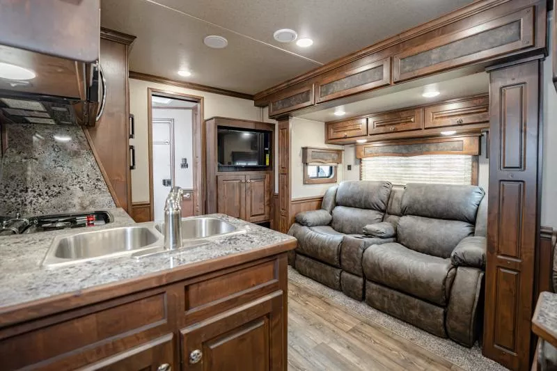 new Horse Trailers Merhow Trailers  for sale, in North Jackson, OH Thumbnail 12