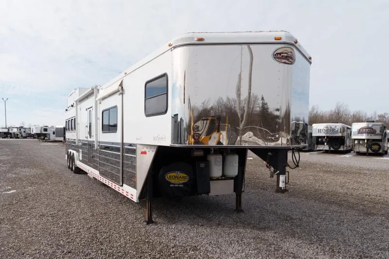 2007 Sundowner Trailers 4H LQ Horse Trailer