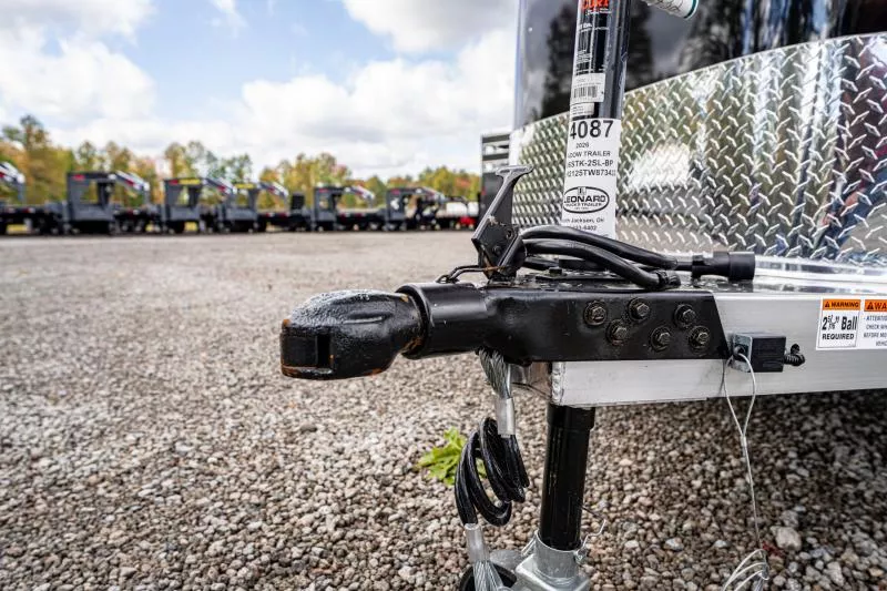 new Horse Trailers Shadow Trailers  for sale, in North Jackson, OH Thumbnail 4