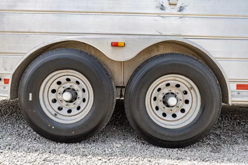 used Horse Trailers Kiefer Manufacturing  for sale, in North Jackson, OH Thumbnail 6