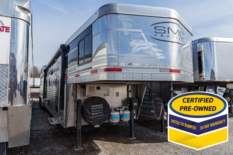 2022 SMC Horse Trailers 16'lq stock combo Horse Trailer