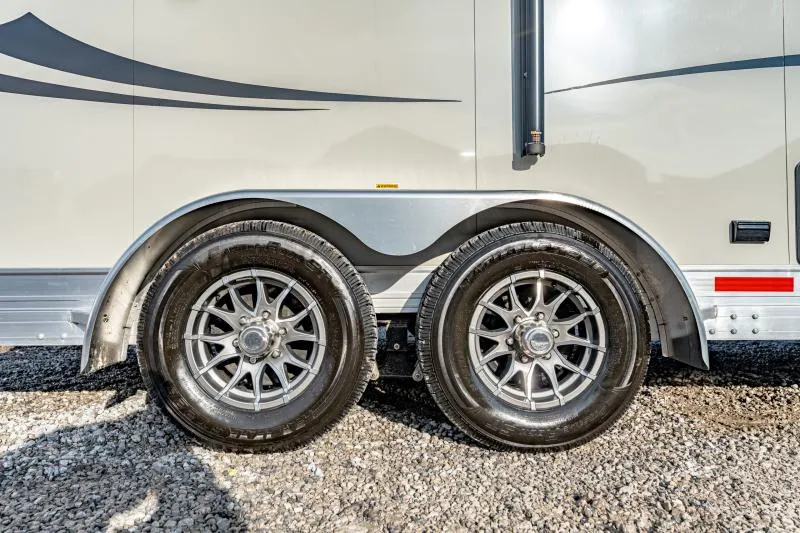 new Horse Trailers Shadow Trailers  for sale, in North Jackson, OH Thumbnail 6