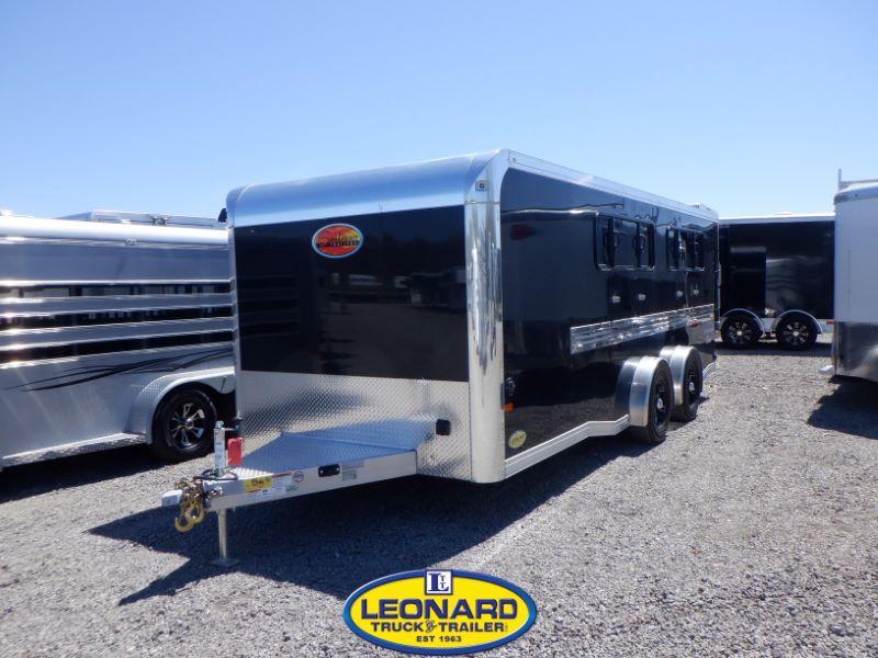 2022 New 20' Sundowner Showman Extreme Bumper Pull Stock Trailer 2022 New 20' Sundowner Showman Extreme Bumper Pull Stock Trailer