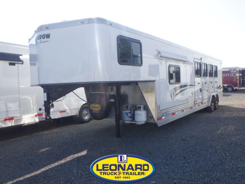 2020 Used 4 Horse Shadow 80276E Gooseneck With 10' Living Quarters 2020 Used 4 Horse Shadow 80276E Gooseneck With 10' Living Quarters