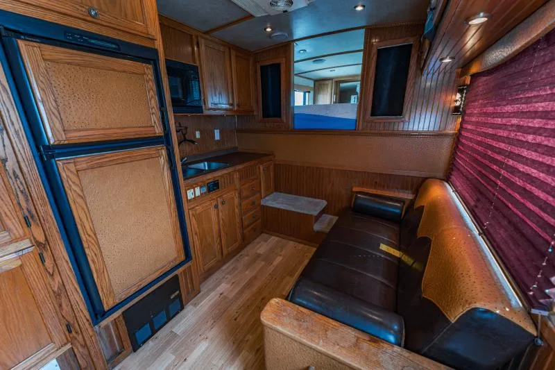 used Horse Trailers Integrity Trailers  for sale, in North Jackson, OH Thumbnail 31