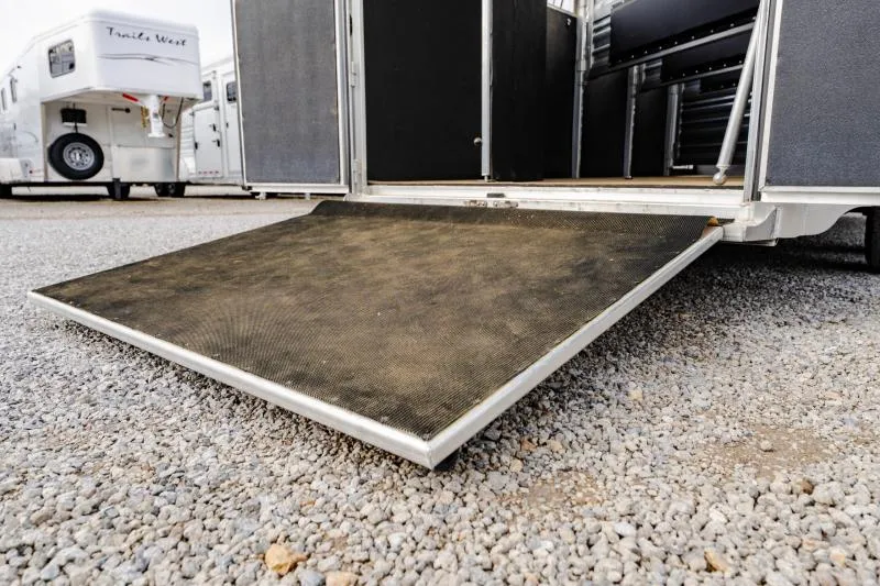 new Horse Trailers Cimarron Trailers  for sale, in North Jackson, OH Thumbnail 12