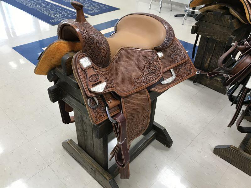 NEW BOB'S CUSTOM SADDLES NEW BOB'S CUSTOM SADDLES