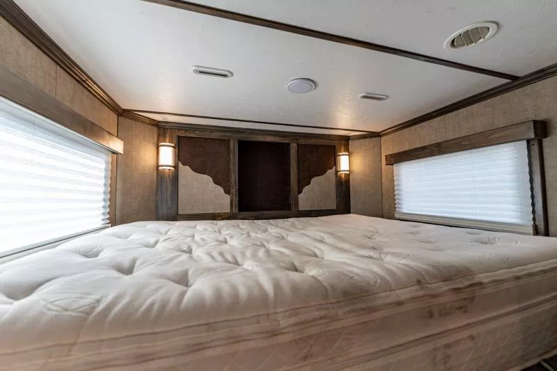 used Toy Haulers Shadow Trailers  for sale, in North Jackson, OH Thumbnail 16