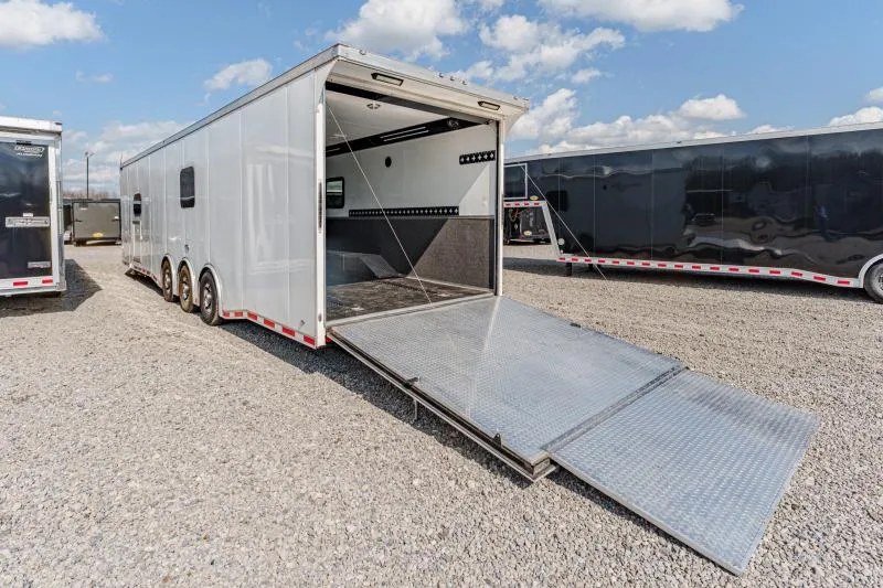 used Car Haulers / Racing Trailers Continental Cargo  for sale, in North Jackson, OH Thumbnail 8