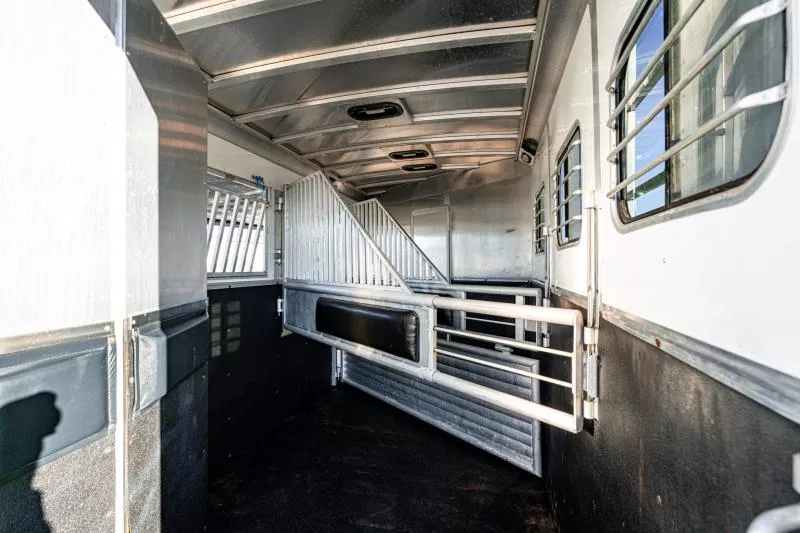 used Horse Trailers Adam  for sale, in North Jackson, OH Thumbnail 15