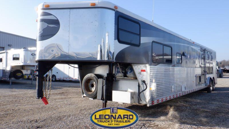 2004 SUNDOWNER 3 HORSE SLANT LOAD 8314 GOOSENECK WITH 14' LIVING QUARTERS HORSE TRAILER 2004 SUNDOWNER 3 HORSE SLANT LOAD 8314 GOOSENECK WITH 14' LIVING QUARTERS HORSE TRAILER