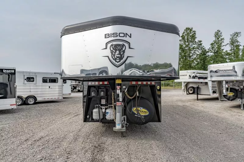used Horse Trailers Bison Trailers  for sale, in North Jackson, OH Thumbnail 3
