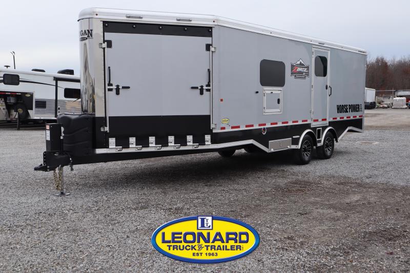 2023 Logan Coach HPZB29BP Snowmobile Trailer 2023 Logan Coach HPZB29BP Snowmobile Trailer