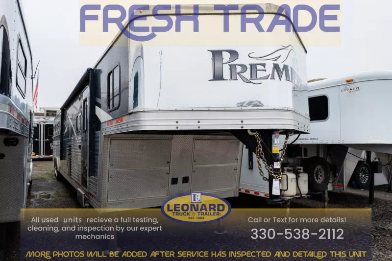 2018 Bison Trailers 8417PR Horse Trailer