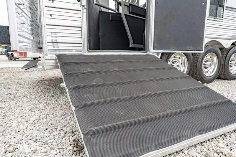 new Horse Trailers Bloomer  for sale, in North Jackson, OH Thumbnail 26