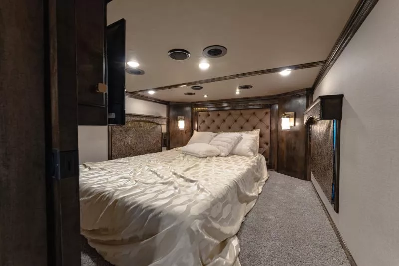 used Horse Trailers Bloomer  for sale, in North Jackson, OH Thumbnail 20