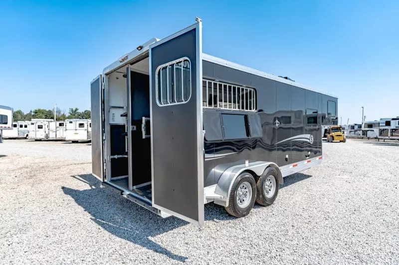 new Horse Trailers Shadow Trailers  for sale, in North Jackson, OH Thumbnail 16