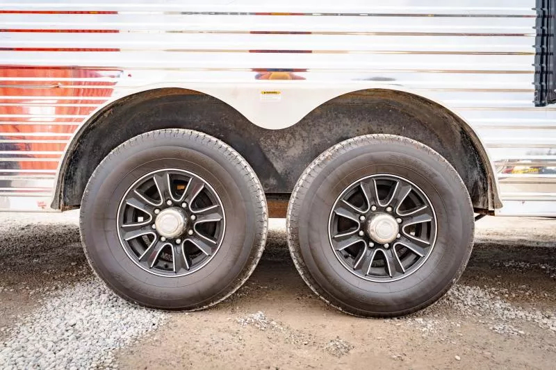 used Horse Trailers Bison Trailers  for sale, in North Jackson, OH Thumbnail 7