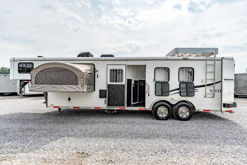 used Horse Trailers Bison Trailers  for sale, in North Jackson, OH Thumbnail 26
