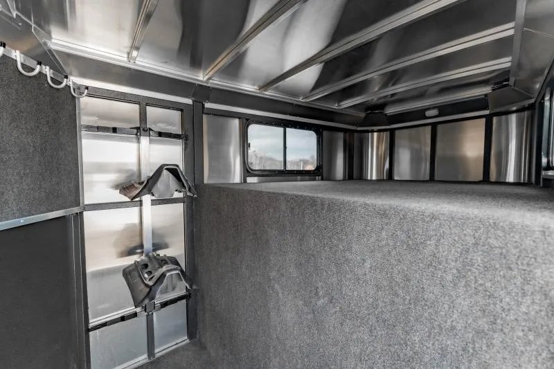 new Horse Trailers Logan Coach  for sale, in North Jackson, OH Thumbnail 19