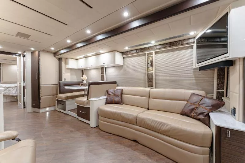 used Travel Trailers Emerald Luxury Coaches  for sale, in North Jackson, OH Thumbnail 31
