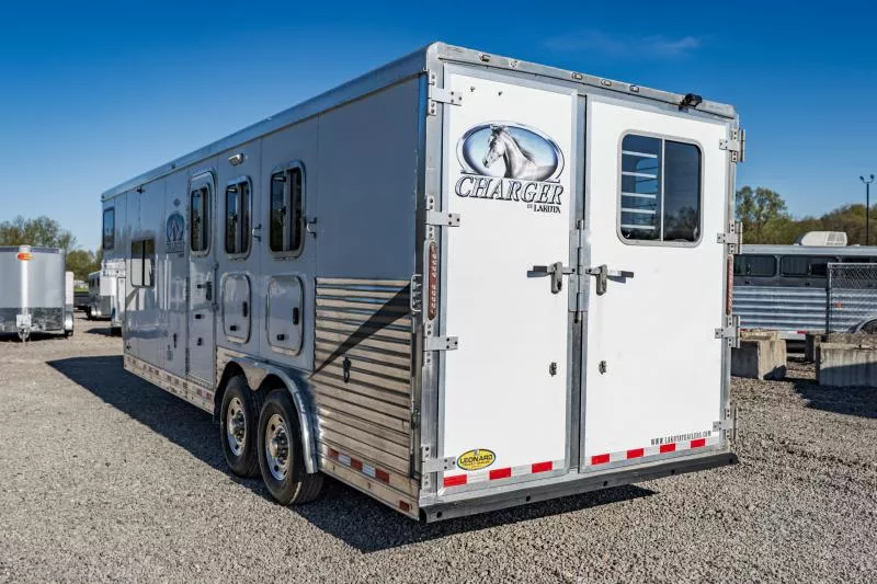 used Horse Trailers Lakota  for sale, in North Jackson, OH Thumbnail 9
