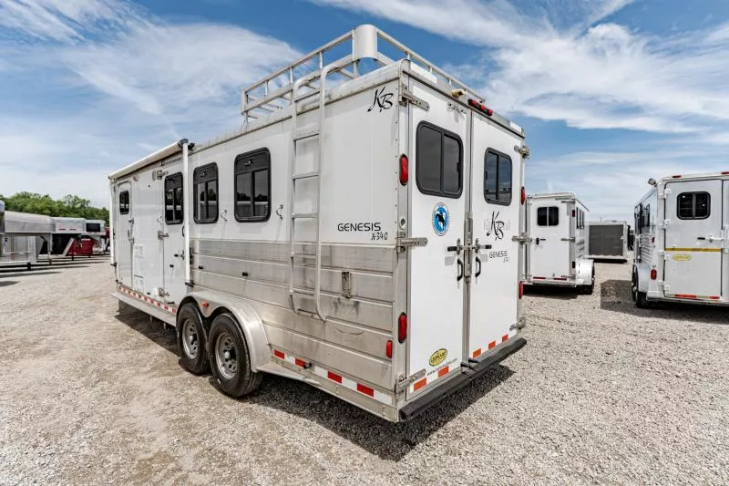 used Horse Trailers Kiefer Manufacturing  for sale, in North Jackson, OH Thumbnail 9