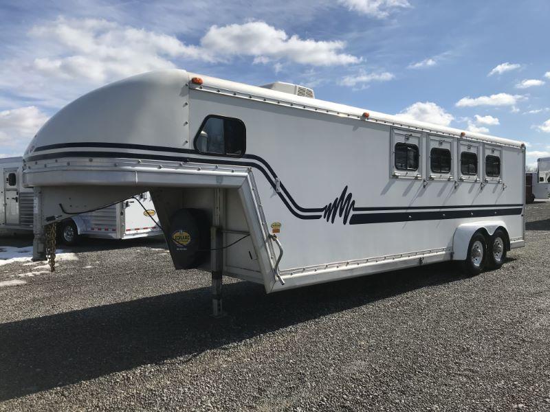 1993 4 HORSE HART GOOSENECK HORSE TRAILER 1993 4 HORSE HART GOOSENECK HORSE TRAILER