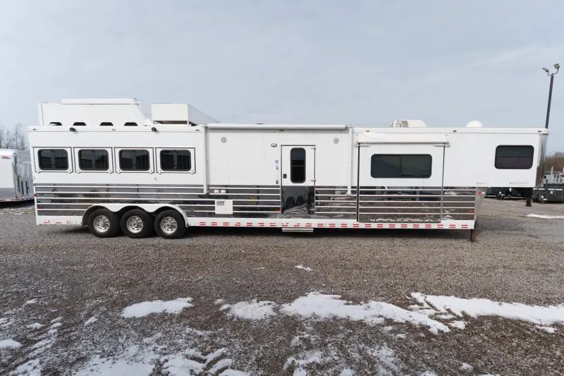 used Horse Trailers Sundowner Trailers  for sale, in North Jackson, OH Thumbnail 5
