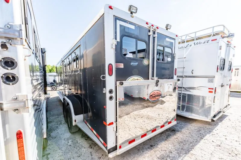 used Horse Trailers Sundowner Trailers  for sale, in North Jackson, OH Thumbnail 4