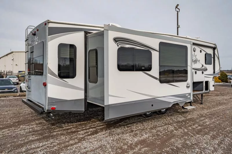 used Travel Trailers Highland Ridge RV  for sale, in North Jackson, OH Thumbnail 24