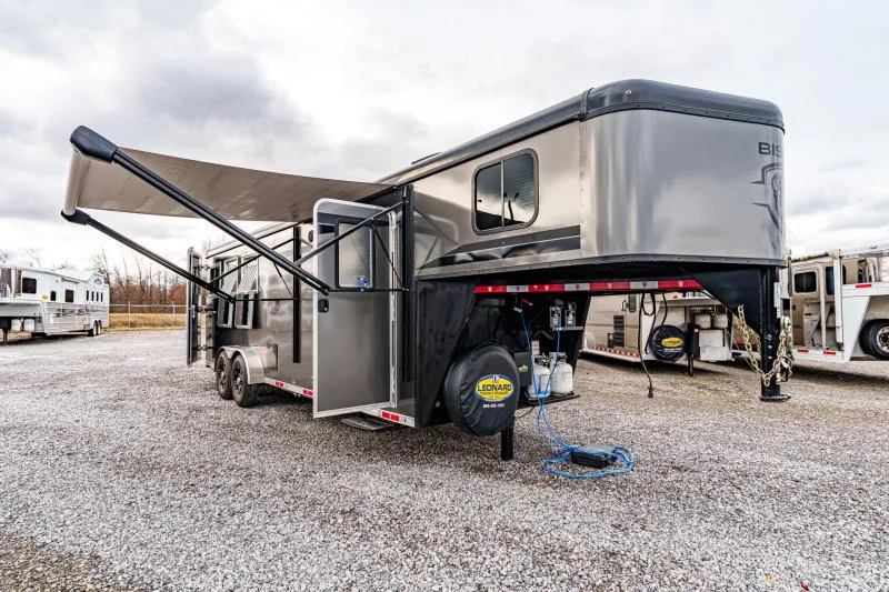 used Horse Trailers Bison Trailers  for sale, in North Jackson, OH Thumbnail 17