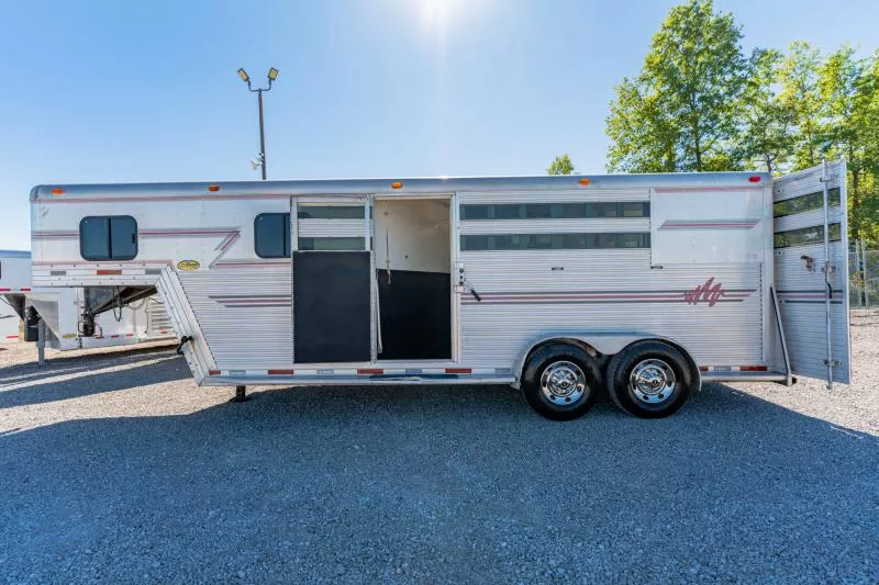 used Horse Trailers Side Kick  for sale, in North Jackson, OH Thumbnail 16