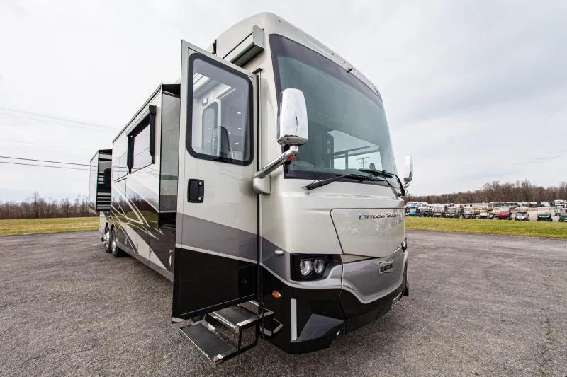2023 Newmar 4081 Travel Trailer