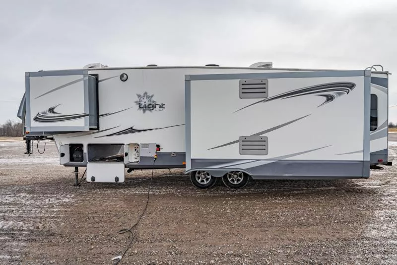 used Travel Trailers Highland Ridge RV  for sale, in North Jackson, OH Thumbnail 27