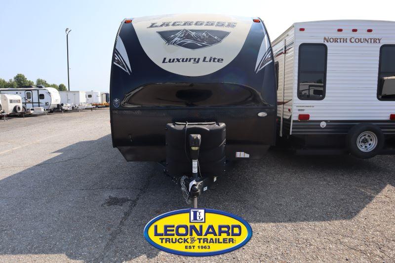 2019 Forest River 3360BI Travel Trailer 2019 Forest River 3360BI Travel Trailer