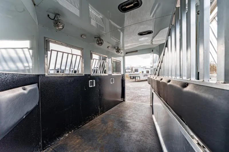 used Horse Trailers Bison Trailers  for sale, in North Jackson, OH Thumbnail 24