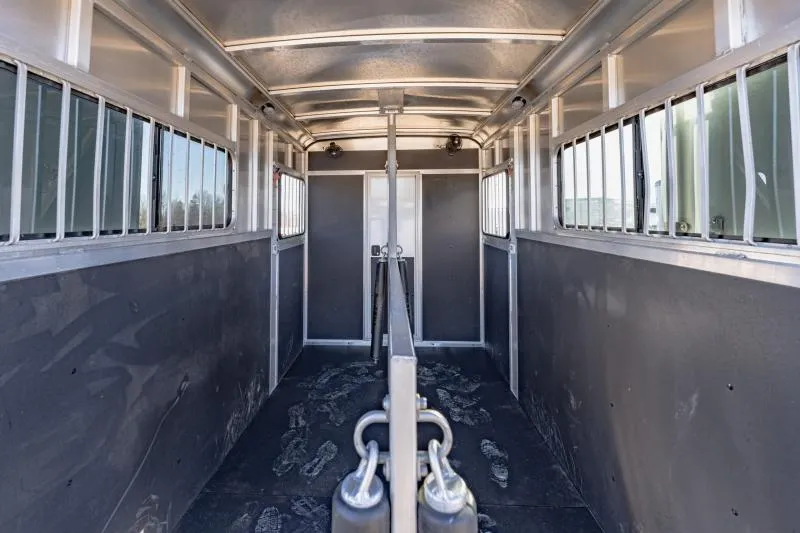 used Horse Trailers Shadow Trailers  for sale, in North Jackson, OH Thumbnail 15